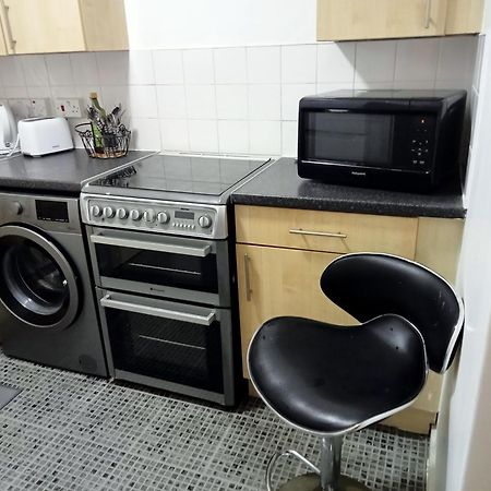 Studio Apartment In London, Bethnal Green Exterior foto