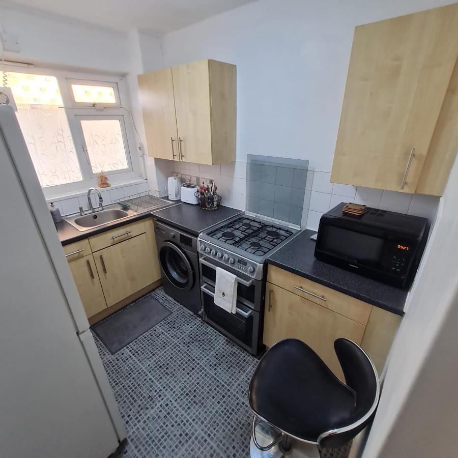 Studio Apartment In London, Bethnal Green Exterior foto