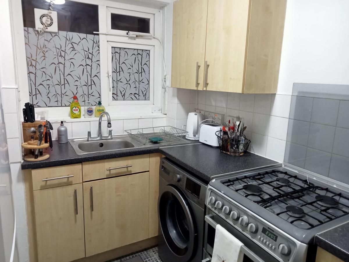 Studio Apartment In London, Bethnal Green Exterior foto